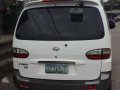 Hyundai Starex 2007 AT Van White For Sale -2