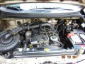 Toyota Innova E 2011 model Automatic tranny for sale-8