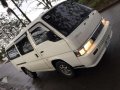 2010 Nissan Urvan Vx Shuttle 2.7 White For Sale -1