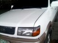 Toyota Revo Glx 2001 Diesel MT White For Sale -0