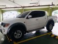 Mitsubishi Strada Gls 4x4 AT White For Sale -4