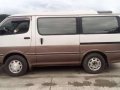 Fresh Toyota Hiace Van 2005 White For Sale -2