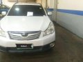 Subaru Outback 3.6 2011 AT White SUV For Sale -2