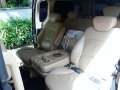 Hyundai Starex VGT 2009 BLACK Gold 2009 For Sale -4