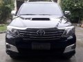 Toyota Fortuner V 4x4 12 automatic 2012 for sale-0