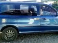 02 KIA Sedona-2