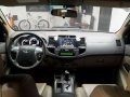 Toyota Fortuner V 4x4 12 automatic 2012 for sale-7