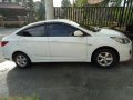 Well-maintained Hyundai Accent 2013 for sale-2