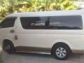 Toyota Hiace Grandia 2008 Manual White For Sale-0