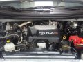 Toyota Innova J 2014 Diesel Silver SUV For Sale -2