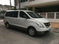 Hyundai Starex 2009 GOLD VGT for sale -2