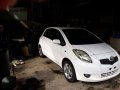 Well-maintained Toyota Yaris 1.5L 2009 for sale-6