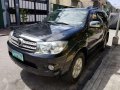 2011 Toyota Fortuner G 4x2 Diesel Automatic for sale-0