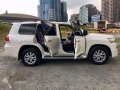 Well-maintained Toyota Land Cruiser 2018 for sale-8