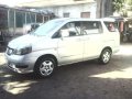 Nissan Serena qrvu 2002 model for sale-0