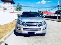 2014 Isuzu DMax LS 3.0 Matic Diesel Casa Maintained Top of the Line-1