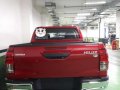  2018 Toyota Hilux 4x2 or 4x4 for sale-1