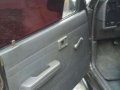 Toyota Hilux 2L Engine Manual Gray Pickup For Sale -2