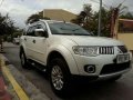 2012 Mitsubishi Montero Sport Glx V L.E White For Sale -1