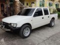 Isuzu Fuego Pick up Manual White For Sale -1