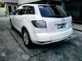 2010 Mazda CX7 AT White SUv For Sale -1