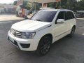 2016 Suzuki Grand Vitara GL 2.5 AT White For Sale -0