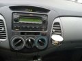 Toyota Innova E Manual Diesel 2005 G Golden For Sale -4