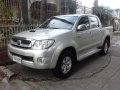 Toyota Hilux 2011 G 4x4 Diesel AT for sale -0