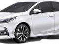 Toyota Corolla Altis 2018 E M/T for sale-2