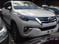 Good as new Toyota Fortuner V 2017 for sale-1