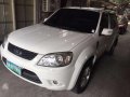 Ford Escape 2011 Top Of The line for sale-1