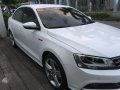 Late 2016 Volkswagen Jetta automatic for sale-3