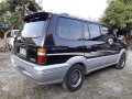 Toyota Revo 2000 for sale-1