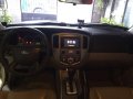 Ford Escape 2011 Top Of The line for sale-6
