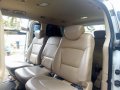 Good as new Hyundai Grand Starex 2009 for sale-5