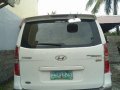 Good as new Hyundai Grand Starex 2009 for sale-3