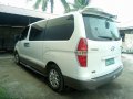Good as new Hyundai Grand Starex 2009 for sale-4