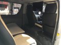 Good as new Toyota Hiace 2005 for sale-6