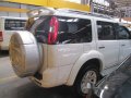 Good as new Ford Everest 2015 LIMITED A/T for sale-3