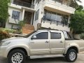 Good as new Toyota HILUX 2013 4x4 G 2013 for sale-1