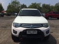 Good as new Mitsubishi Strada 2010 for sale-4