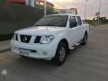 Nissan Frontier Navara 4x4 2014 MT for sale-0