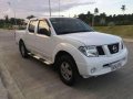 Nissan Frontier Navara 4x4 2014 MT for sale-1