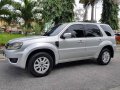 Ford Escape 2009 XLS Automatic for sale-1