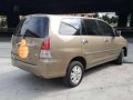 2010 Toyota Innova 2.0V AT Gas TOP of D LINE for sale-5