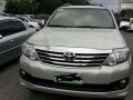 Rush sale Toyota Fortuner manual diesel 2.5g 2012-1