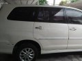 Well-maintained Toyota Innova 2012 for sale-4