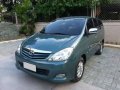 Well-maintained Toyota Innova E MT 2011 for sale-3