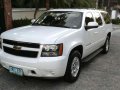 2011 Chevrolet Suburban White for sale-0