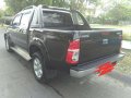 For sale 2011 Toyota Hilux G manual-5